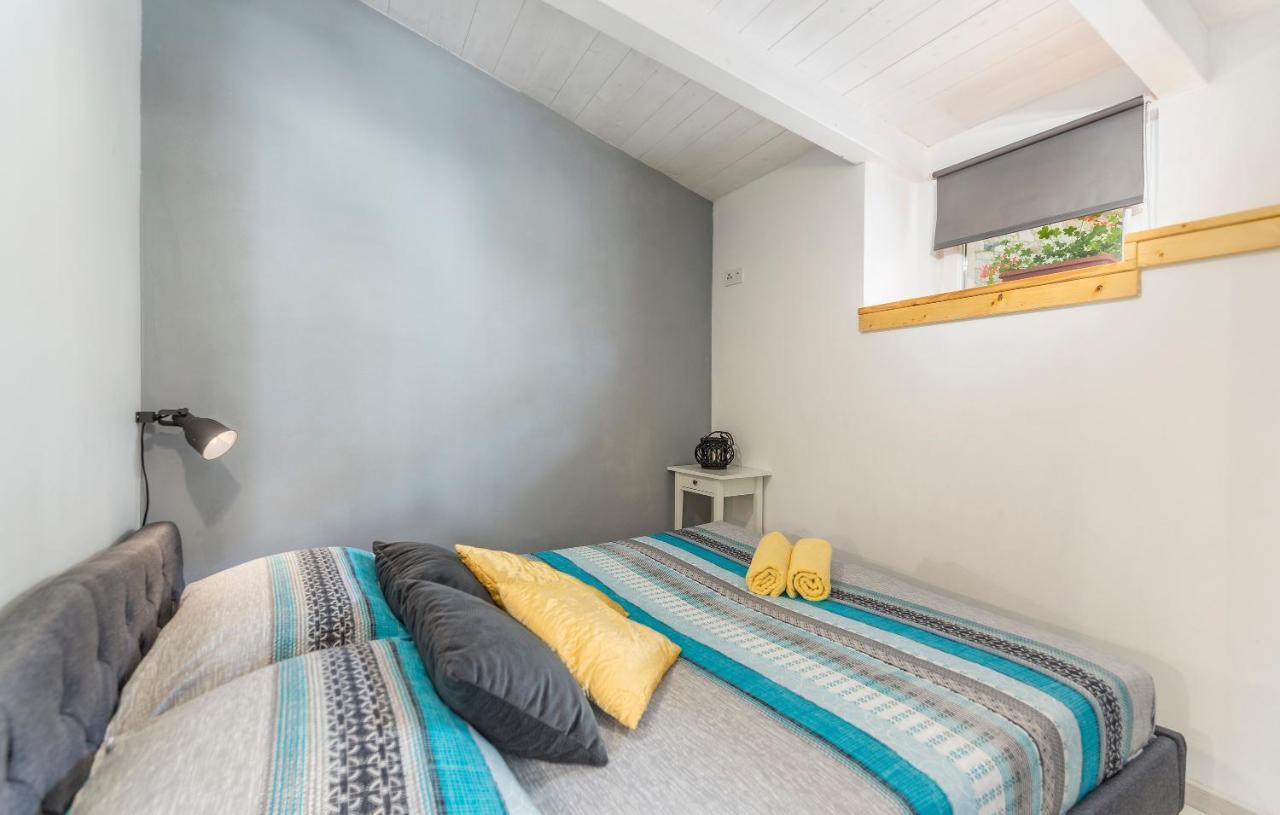 Apartment Ivana *